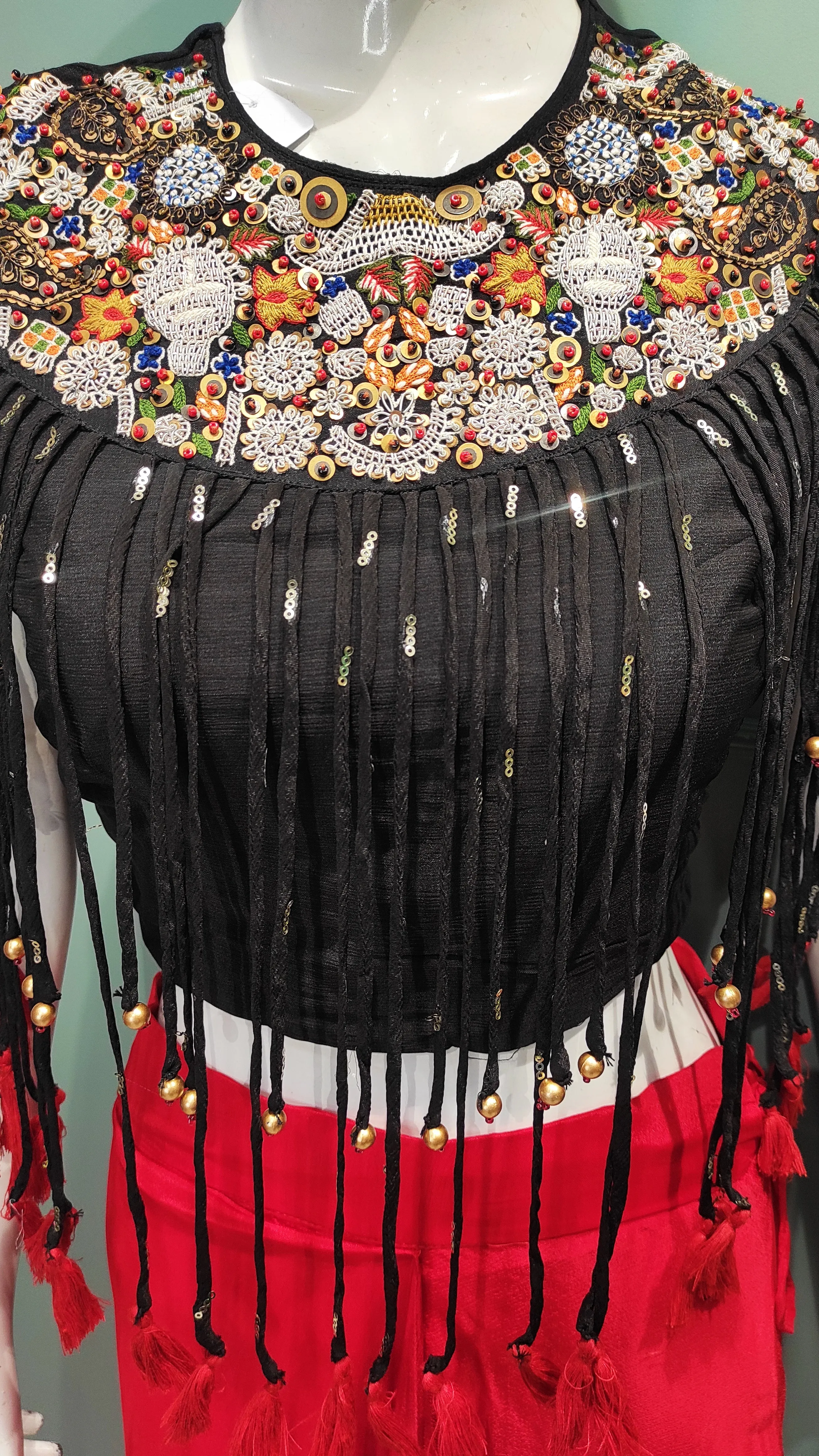 Chinon Crop Top Skirt with Thread And Dabka Work