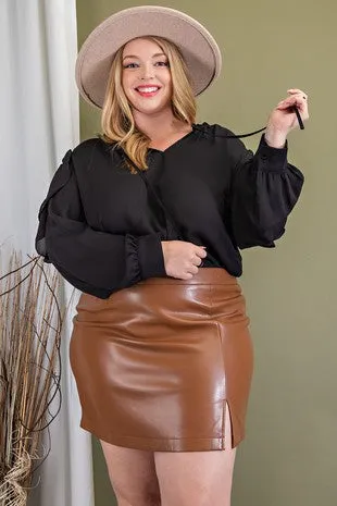 Curvy Girl Faux Leather Mini Skirt