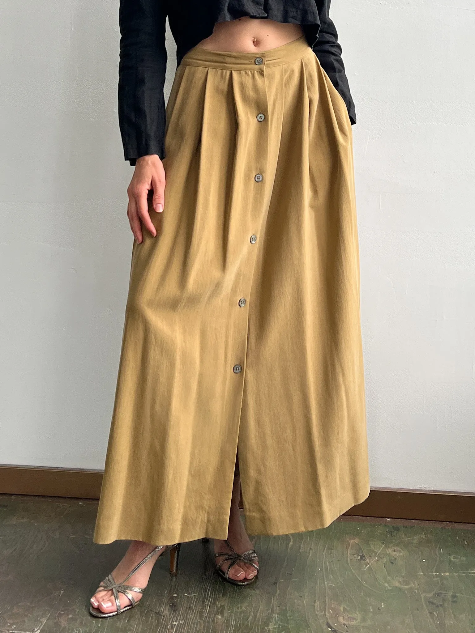 Pecan Silk Flowy Skirt (S)