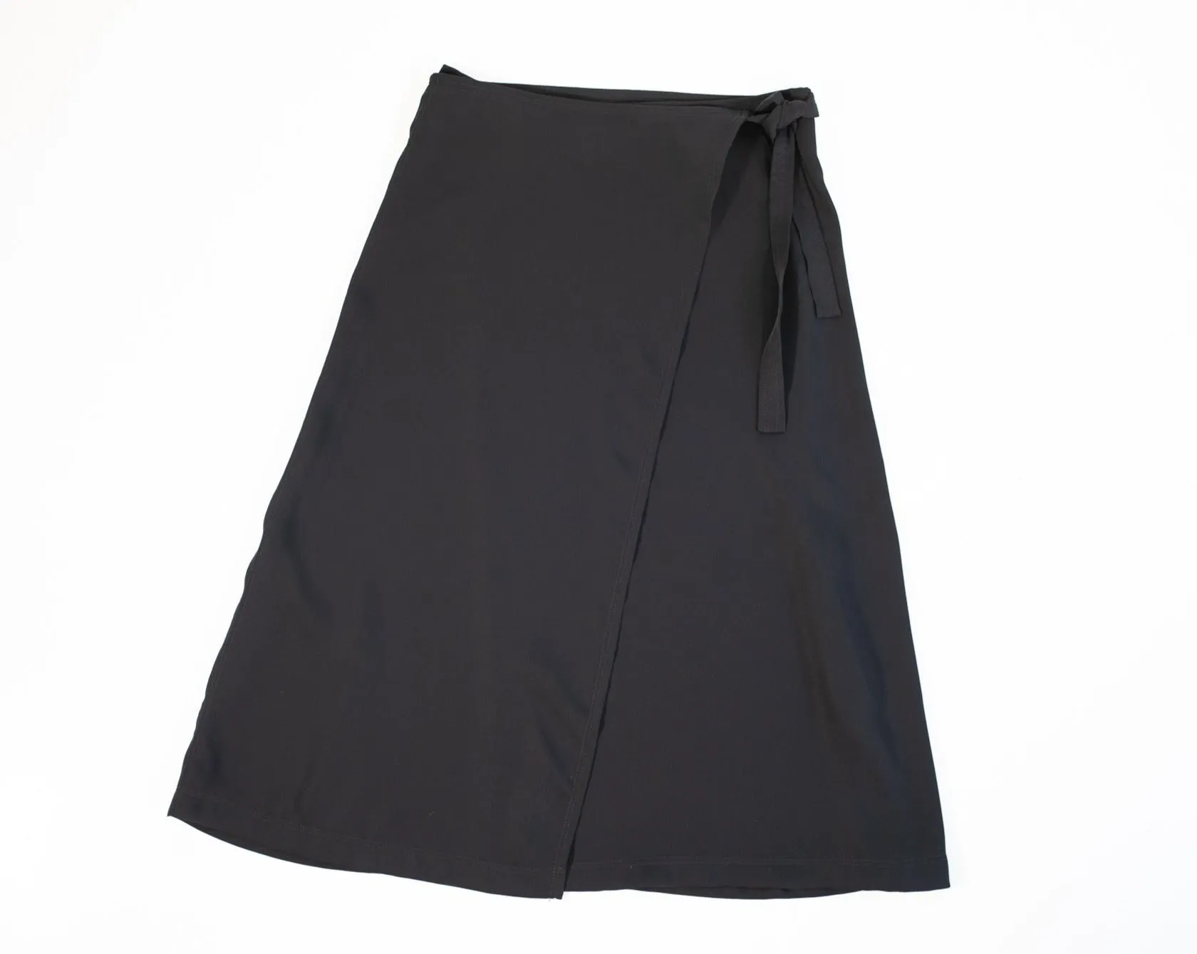 Silk wrap Hurst skirt in Black.